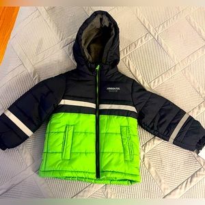 Brand New - Lands End coat - kids size 5/6 - dark gray with lime green